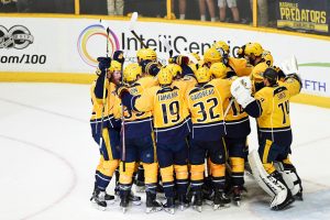 Nashville Predators reorganizuje sestavu, posílá centra Glasse pryč